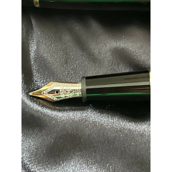 MONT BLANC Meisterstück 14K 4810 New In Box Montblanc Fountain Pen Fancy Pen - Picture 2 of 12